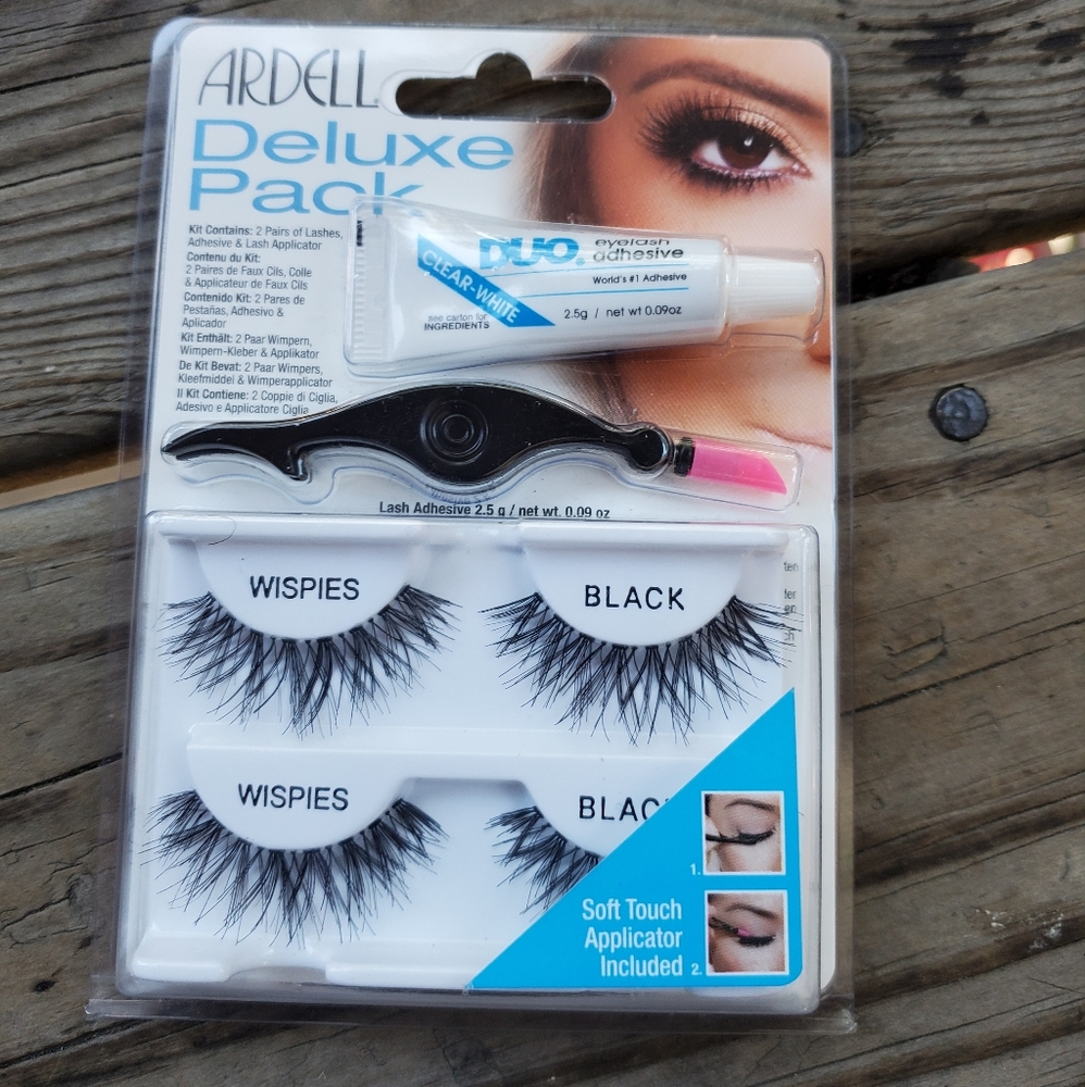 FREE Ardell deluxe pack eyelashes